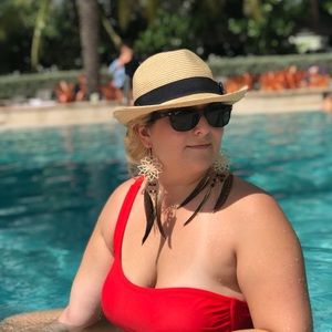 Meet your Posher, Gabby